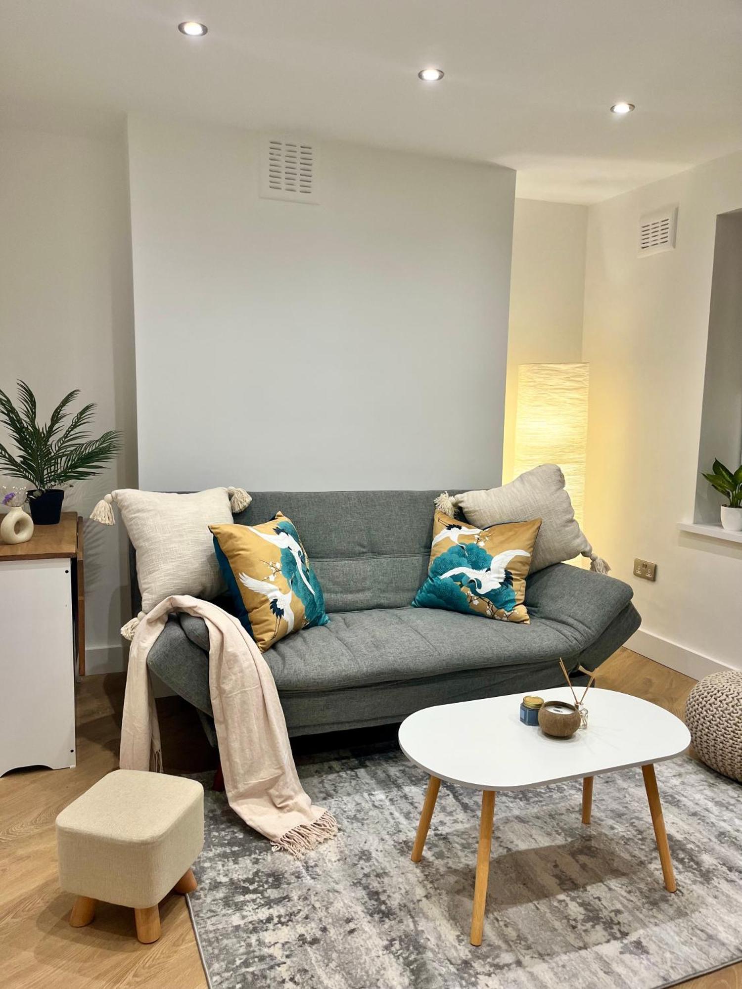 Cozy And Peaceful Apartment With Terrace In Hackney London Exteriör bild